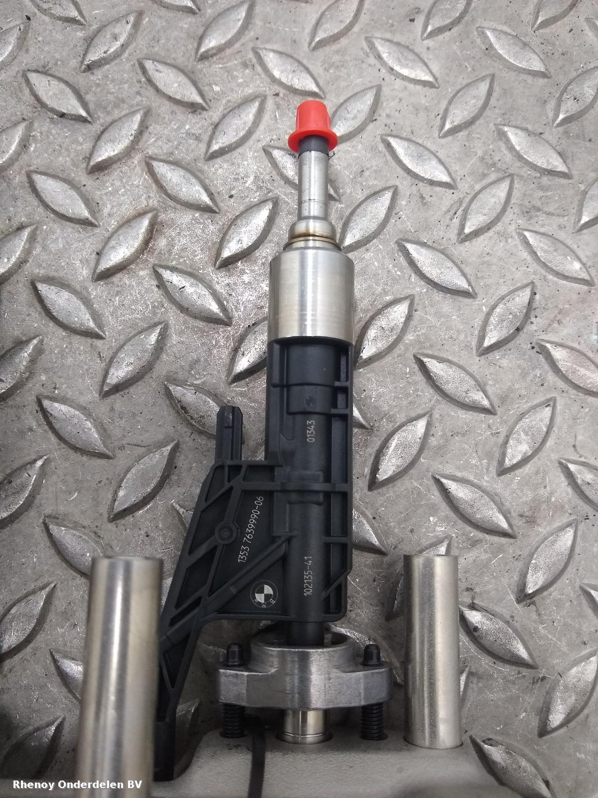 Bekijk Auto-onderdeel BRANDSTOF INJECTOR / VERSTUIVER BMW 2 SERIES TOURER 2015