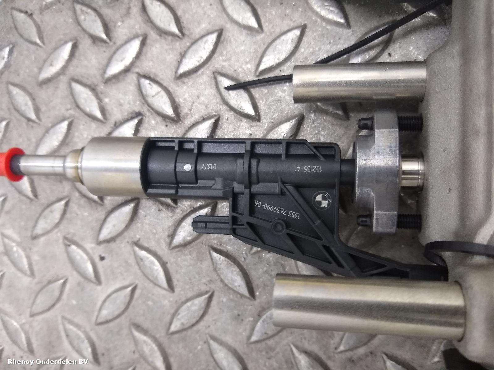 Bekijk Auto-onderdeel BRANDSTOF INJECTOR / VERSTUIVER BMW 2 SERIES TOURER 2015