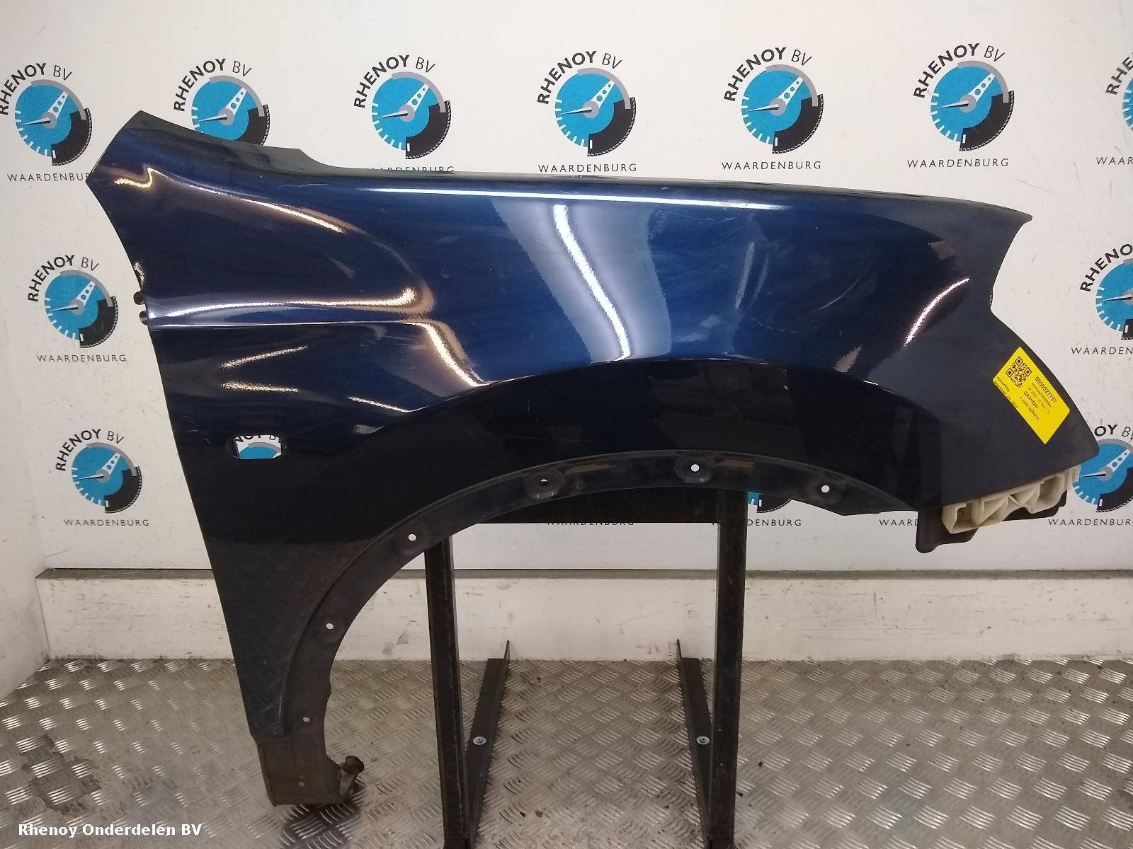 Bekijk Auto-onderdeel VOORSCHERM R NISSAN QASHQAI 2008