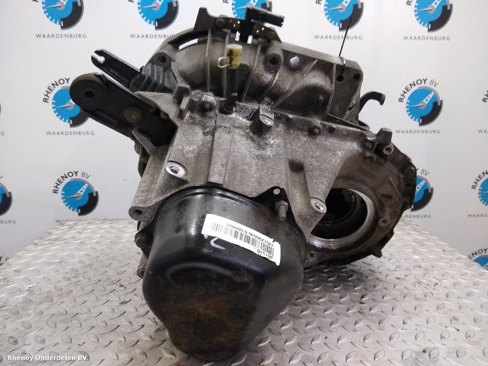 View Auto part TRANSMISSIE / VERSNELLINGSBAK RENAULT CLIO 2002