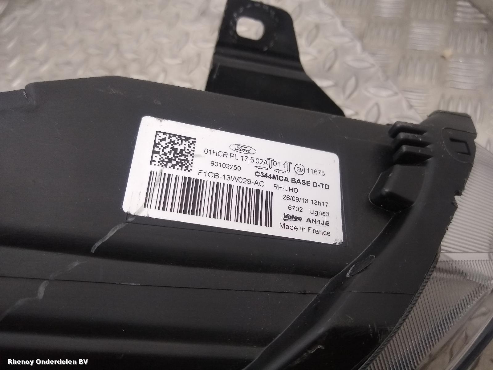 View Auto part KOPLAMP R FORD FOCUS C MAX 2017