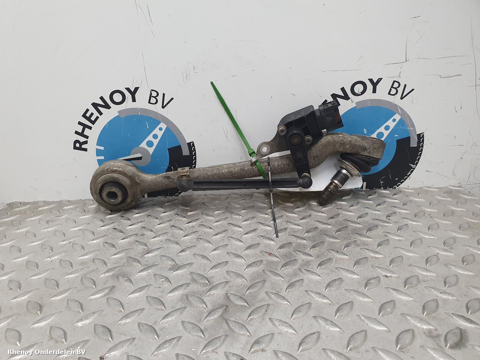 Bekijk Auto-onderdeel DRAAGARM ONDER LV BMW 3 SERIES 2012