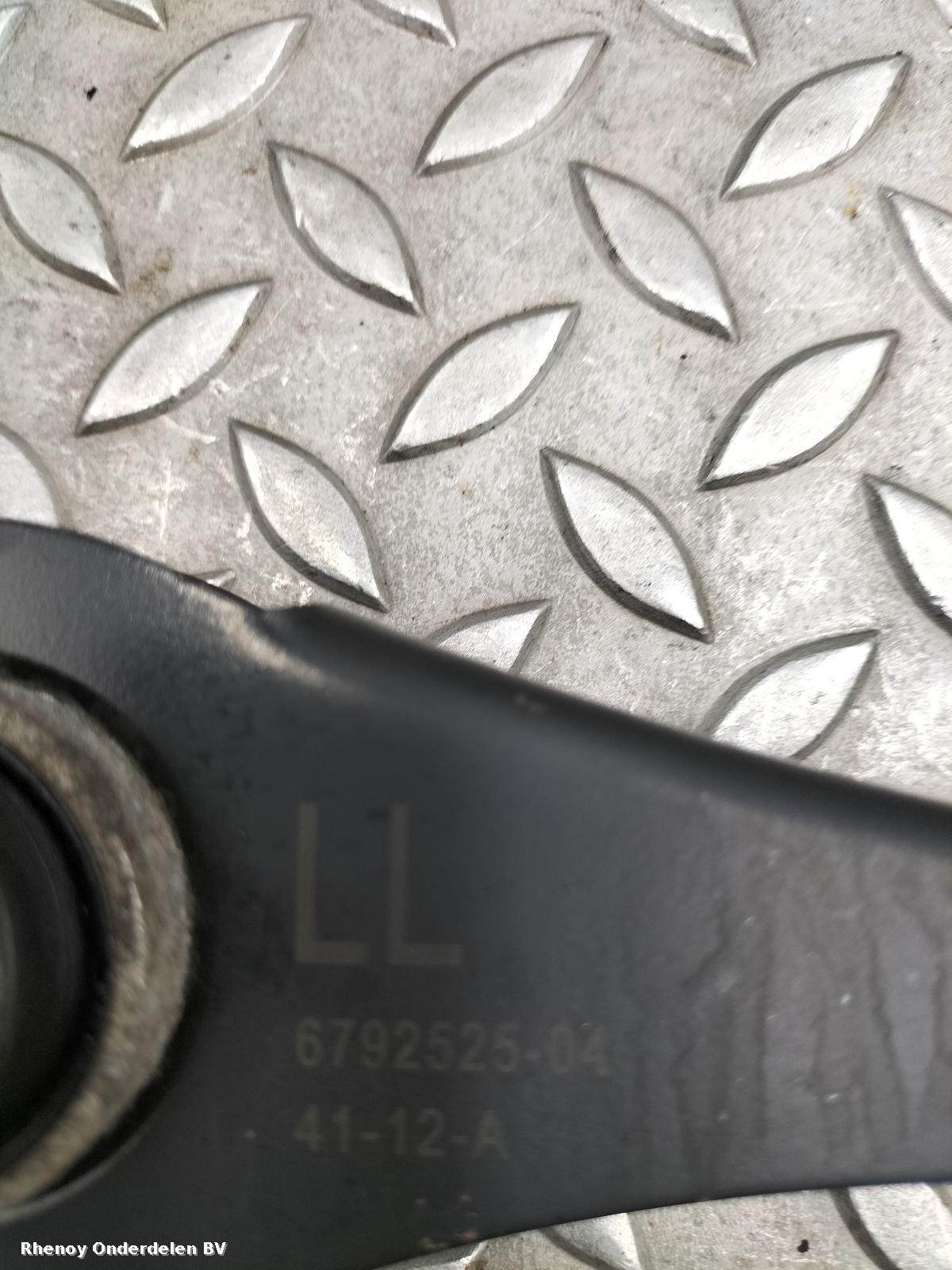 View Auto part DRAAGARM ONDER RA BMW 3 SERIES 2012