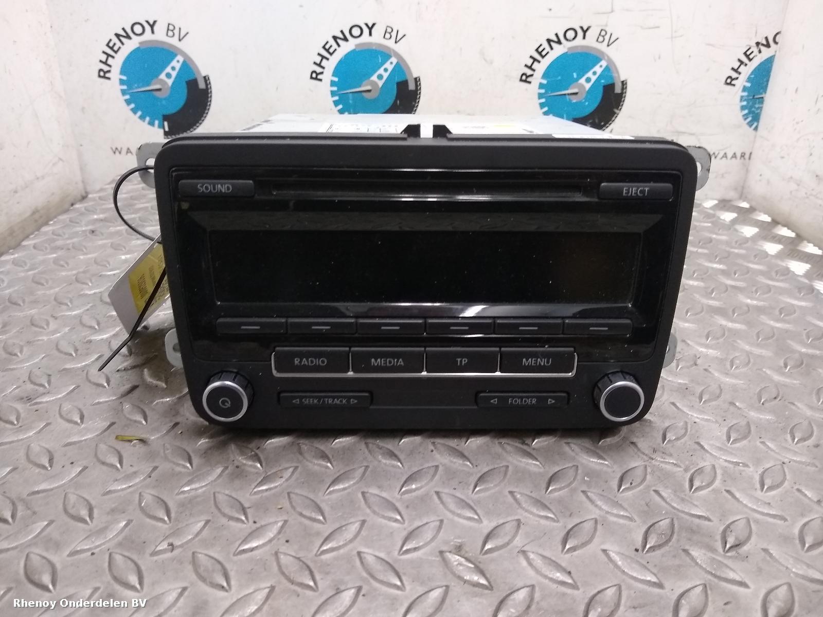 Bekijk Auto-onderdeel RADIO VOLKSWAGEN POLO 2012