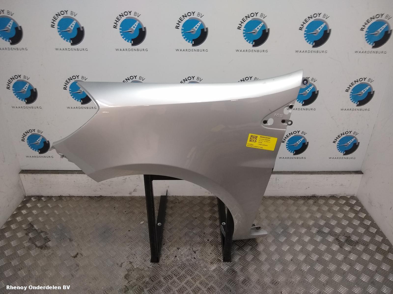 View Auto part L Wing RENAULT CLIO 2013