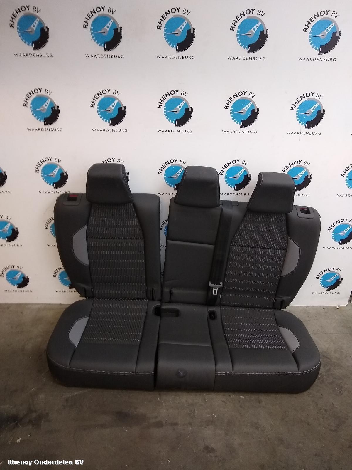 2018 PEUGEOT 2008 INTERIEUR COMPLEET View Auto part INTERIEUR COMPLEET PEUGEOT 2008 2018