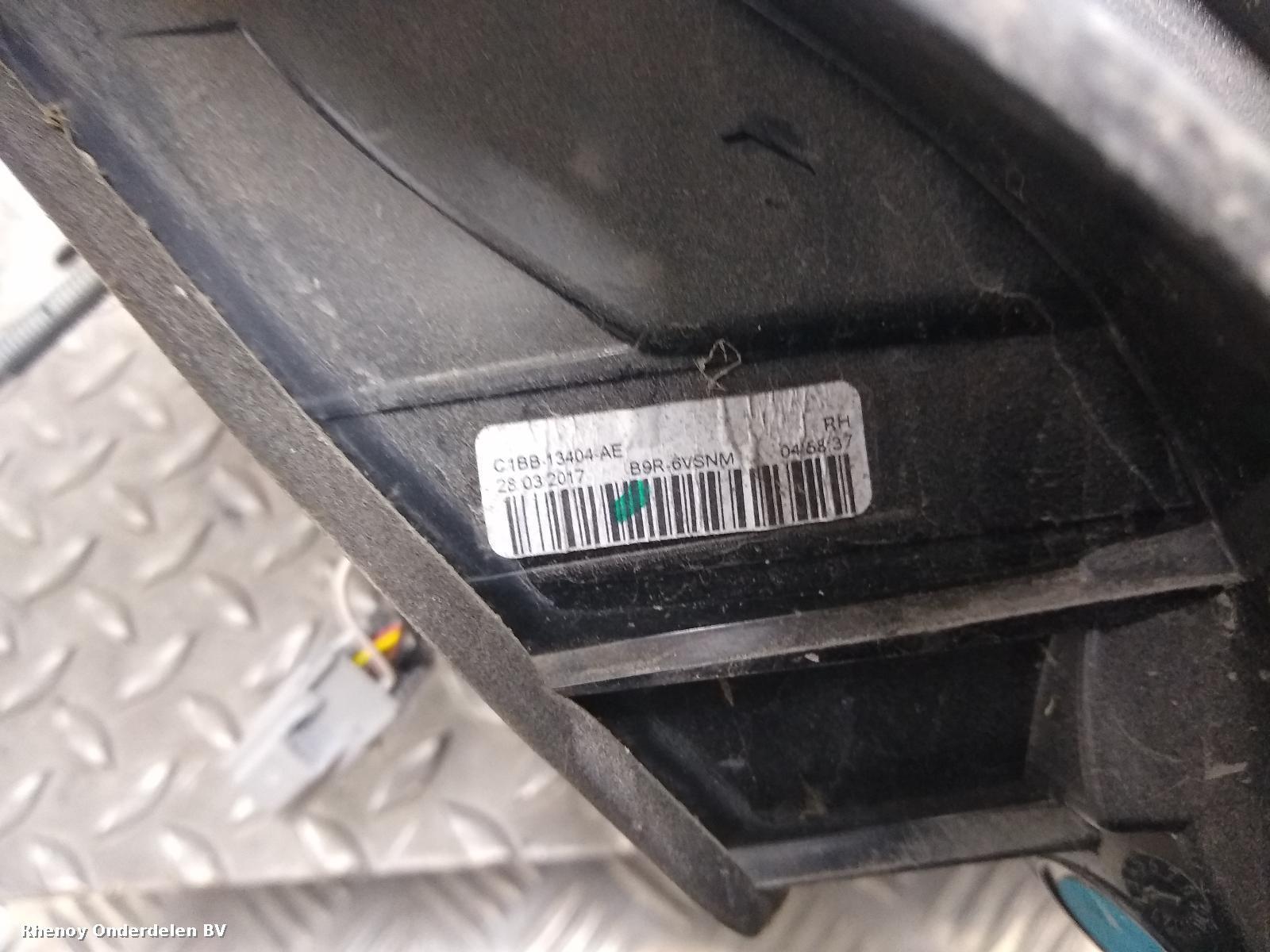 View Auto part ACHTERLICHT R FORD FIESTA 2017