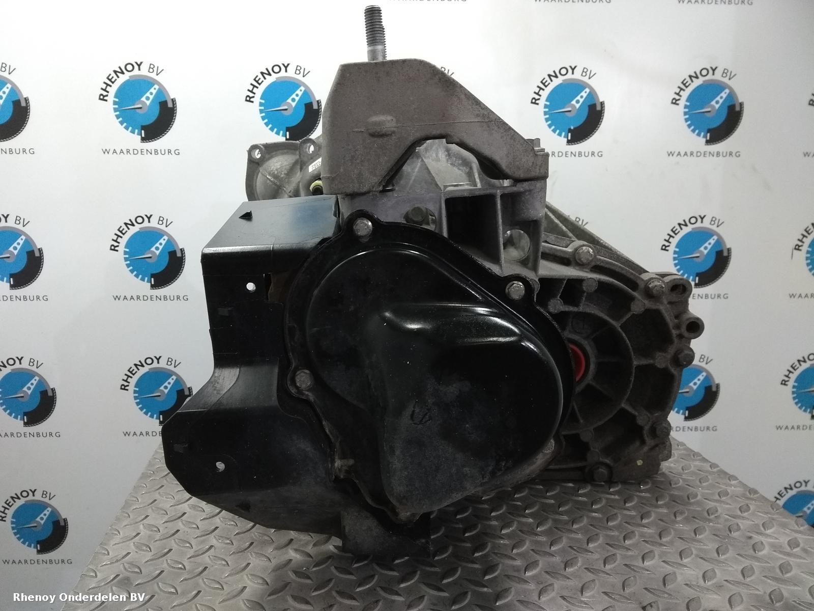 View Auto part TRANSMISSIE / VERSNELLINGSBAK FORD FIESTA 2017