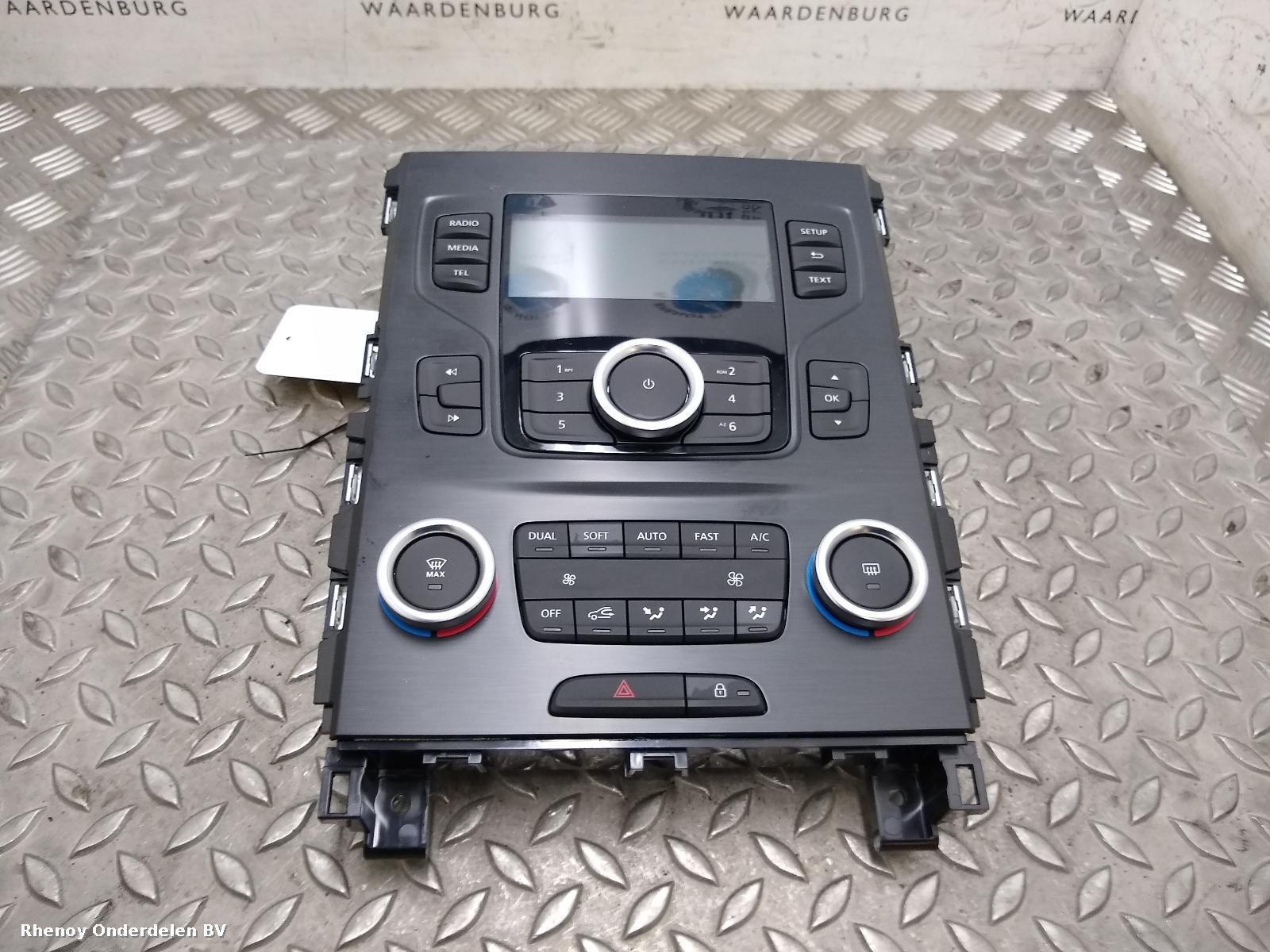 View Auto part A/V Equipment RENAULT KOLEOS 2018