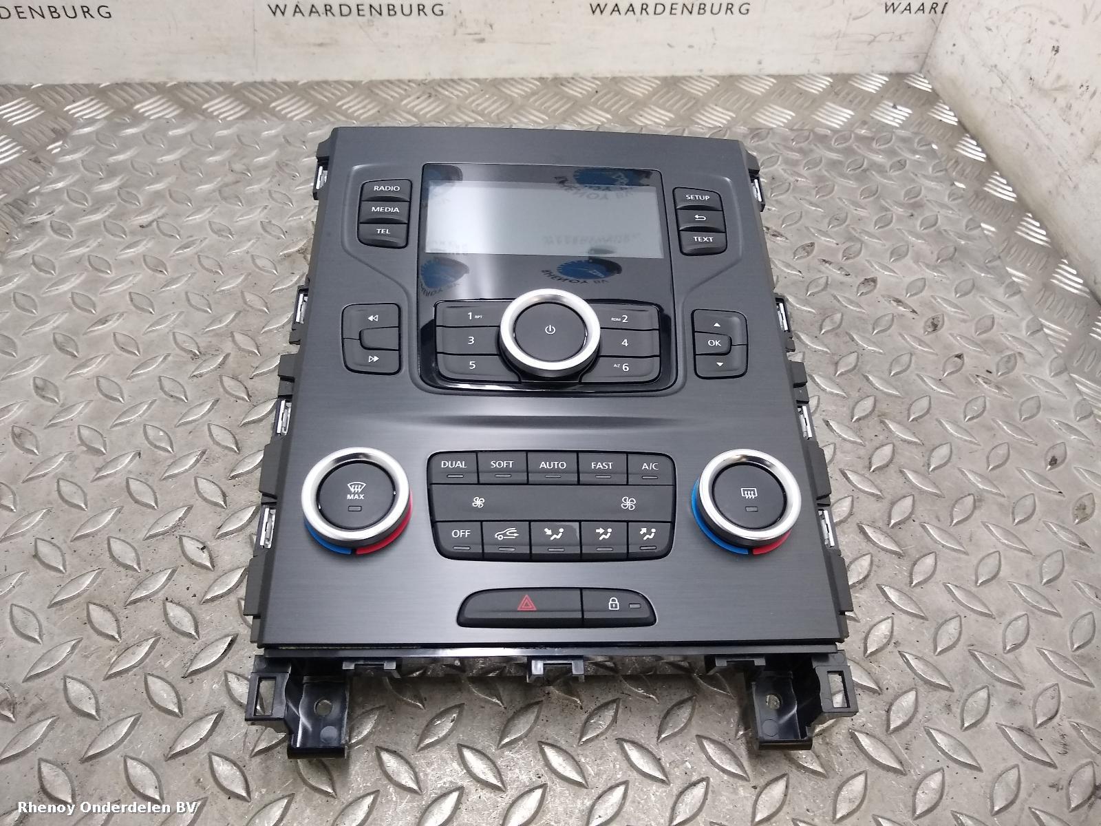 View Auto part A/V Equipment RENAULT KOLEOS 2018
