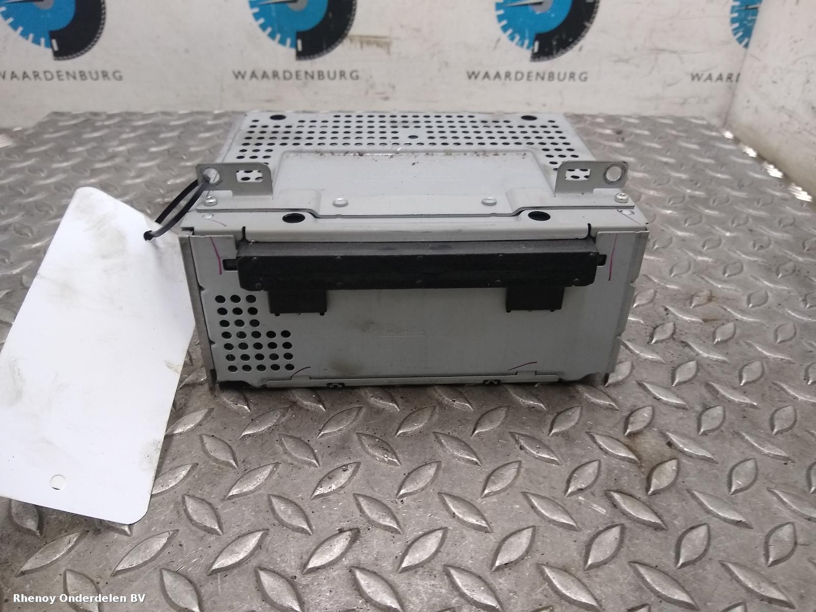 Bekijk Auto-onderdeel RADIO FORD TRANSIT 2015