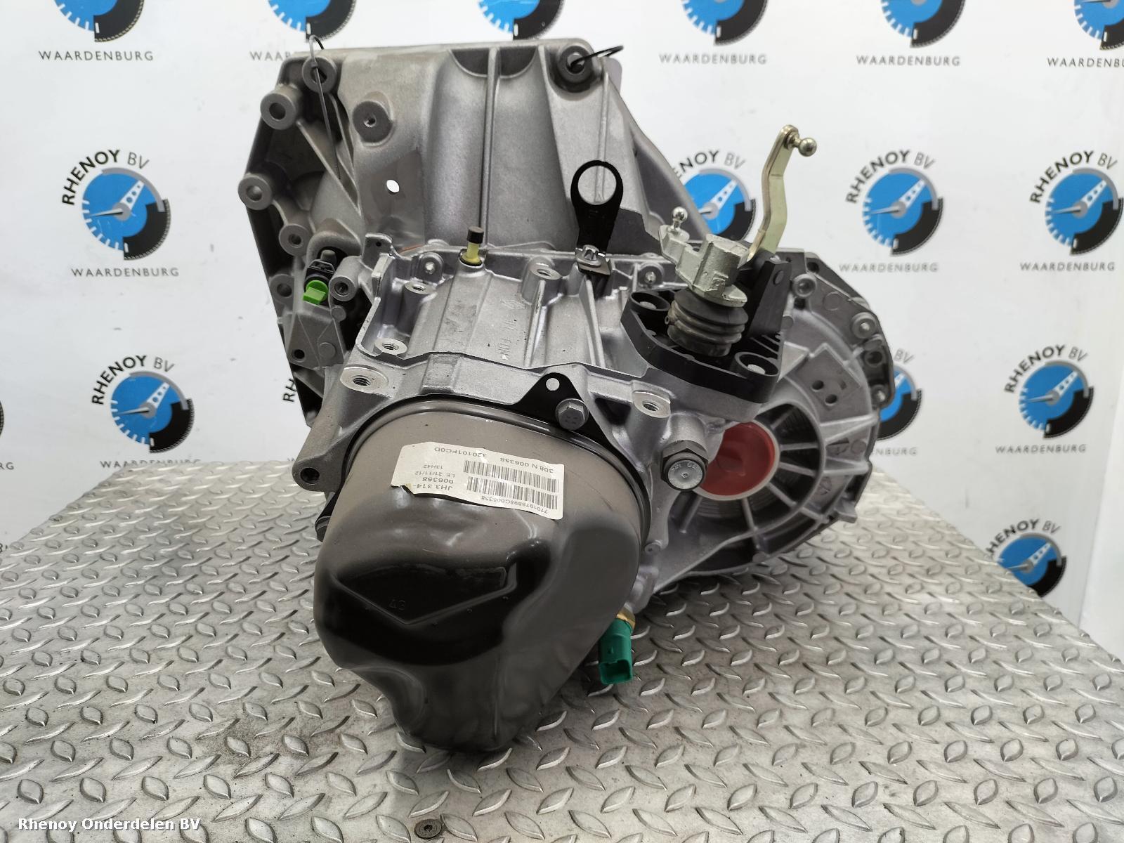 View Auto part TRANSMISSIE / VERSNELLINGSBAK NISSAN QASHQAI 2014
