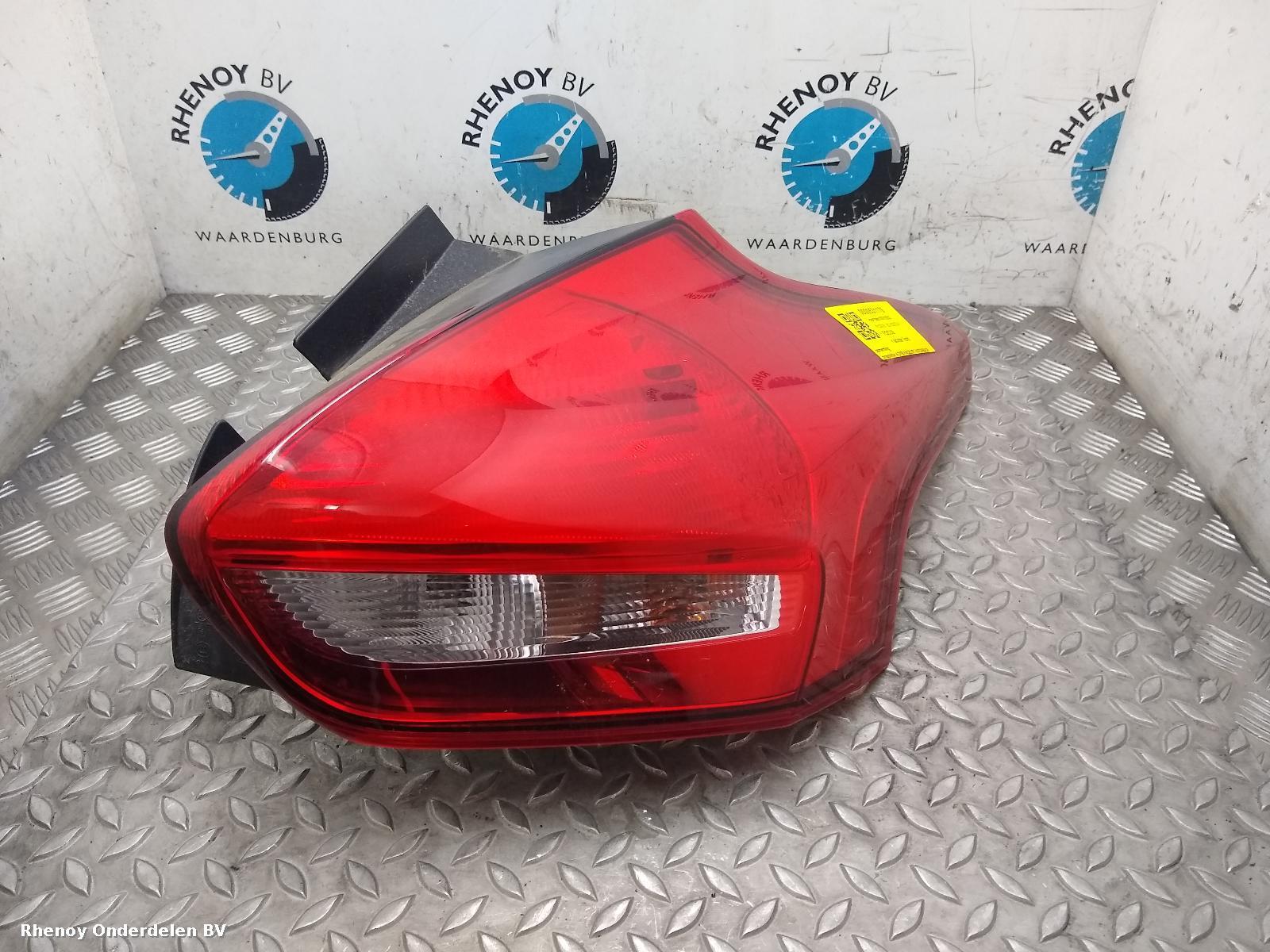 Bekijk Auto-onderdeel ACHTERLICHT R FORD FOCUS 2018