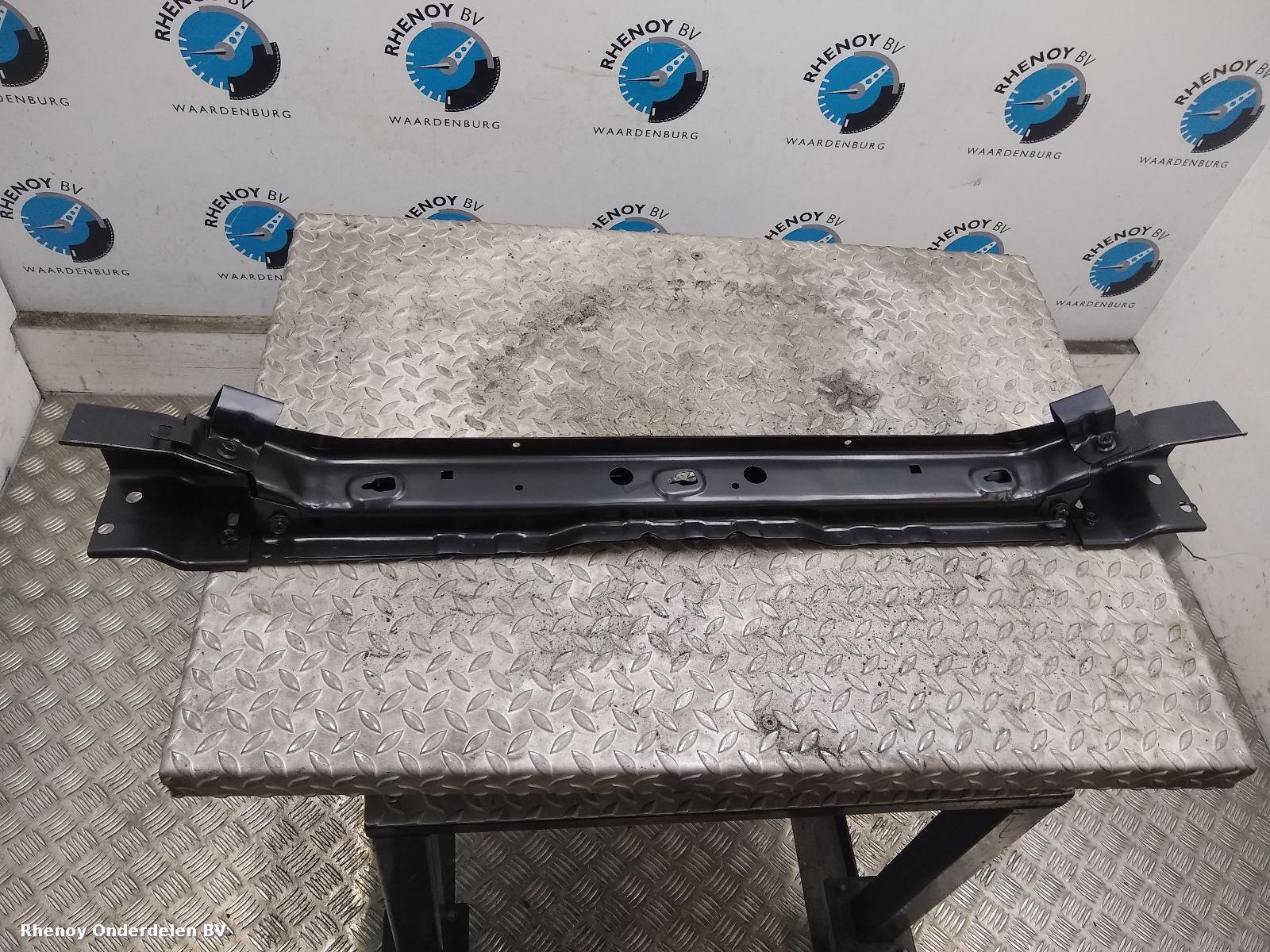 Bekijk Auto-onderdeel VOORFRONT OPEL / VAUXHALL INSIGNIA 2010
