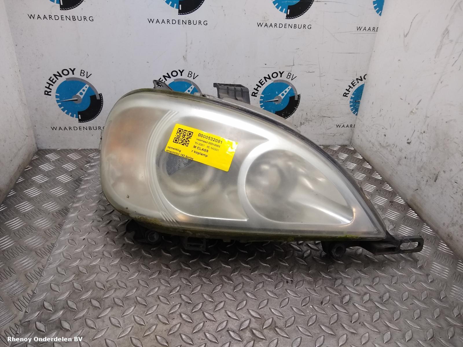Bekijk Auto-onderdeel KOPLAMP R MERCEDES M CLASS 2001