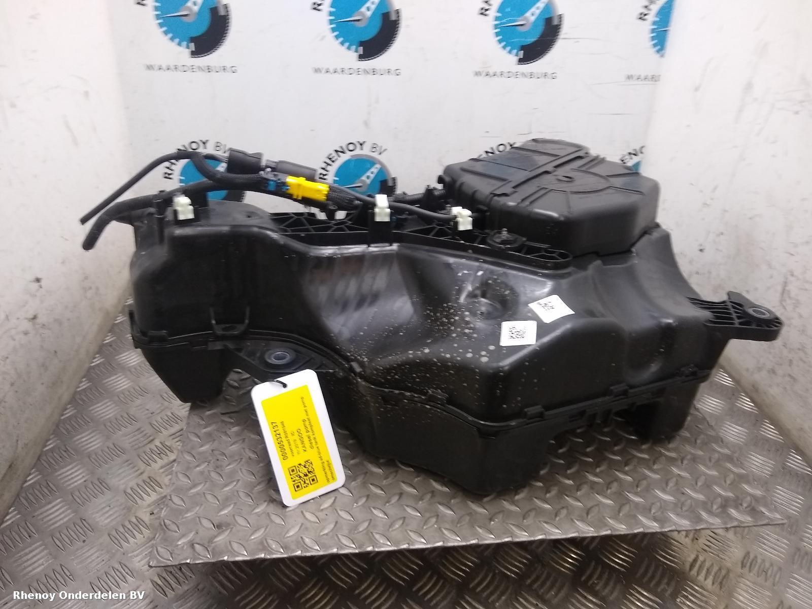 Bekijk Auto-onderdeel BRANDSTOF POMP VOOR DE INJECTOR RENAULT KANGOO 2019