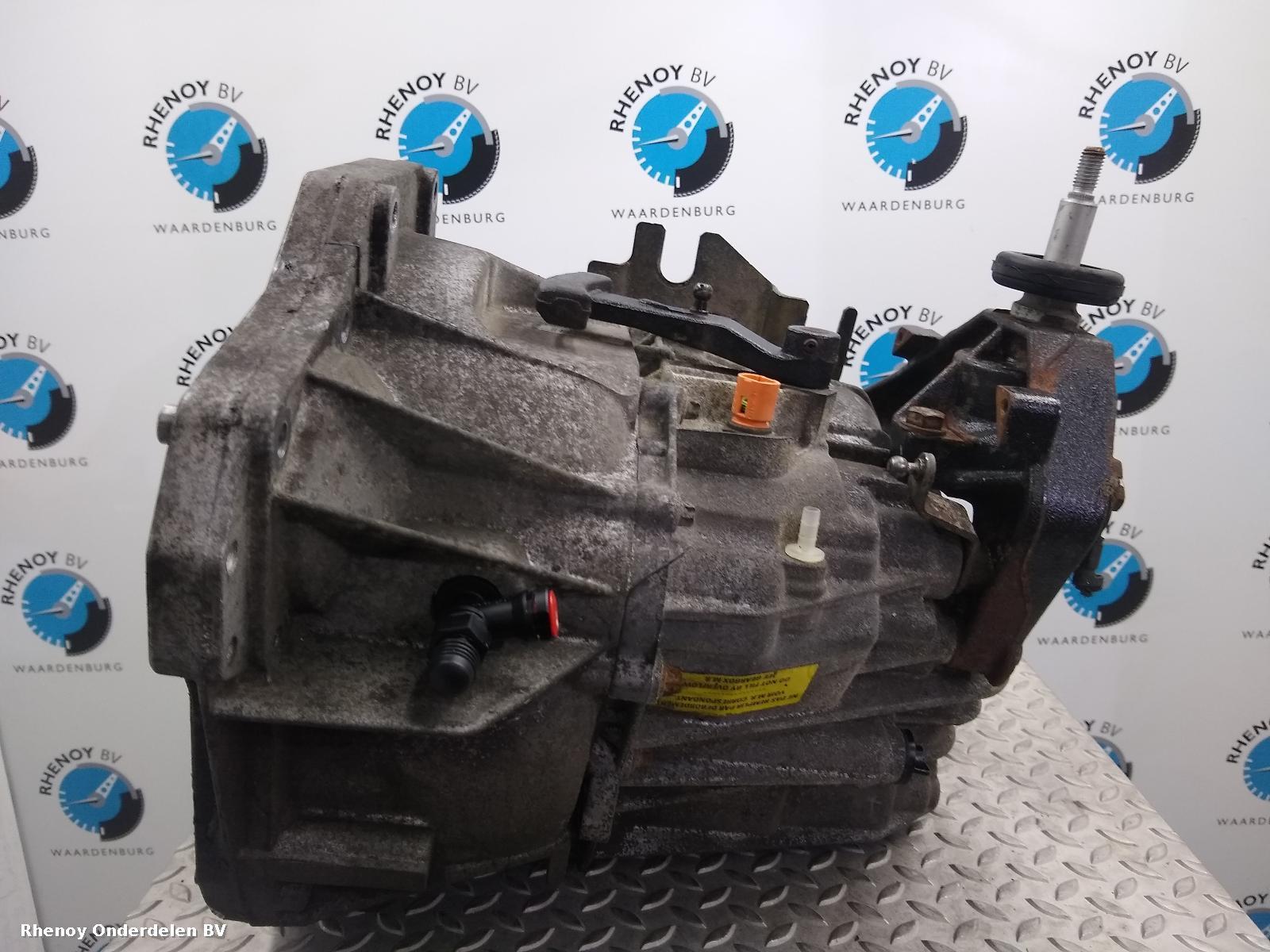 View Auto part TRANSMISSIE / VERSNELLINGSBAK RENAULT MASTER 2004