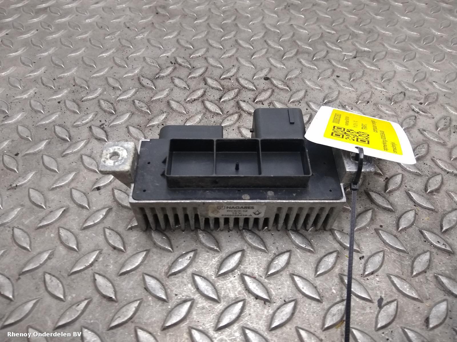 Bekijk Auto-onderdeel COMPUTER ECU RENAULT TRAFIC 2016