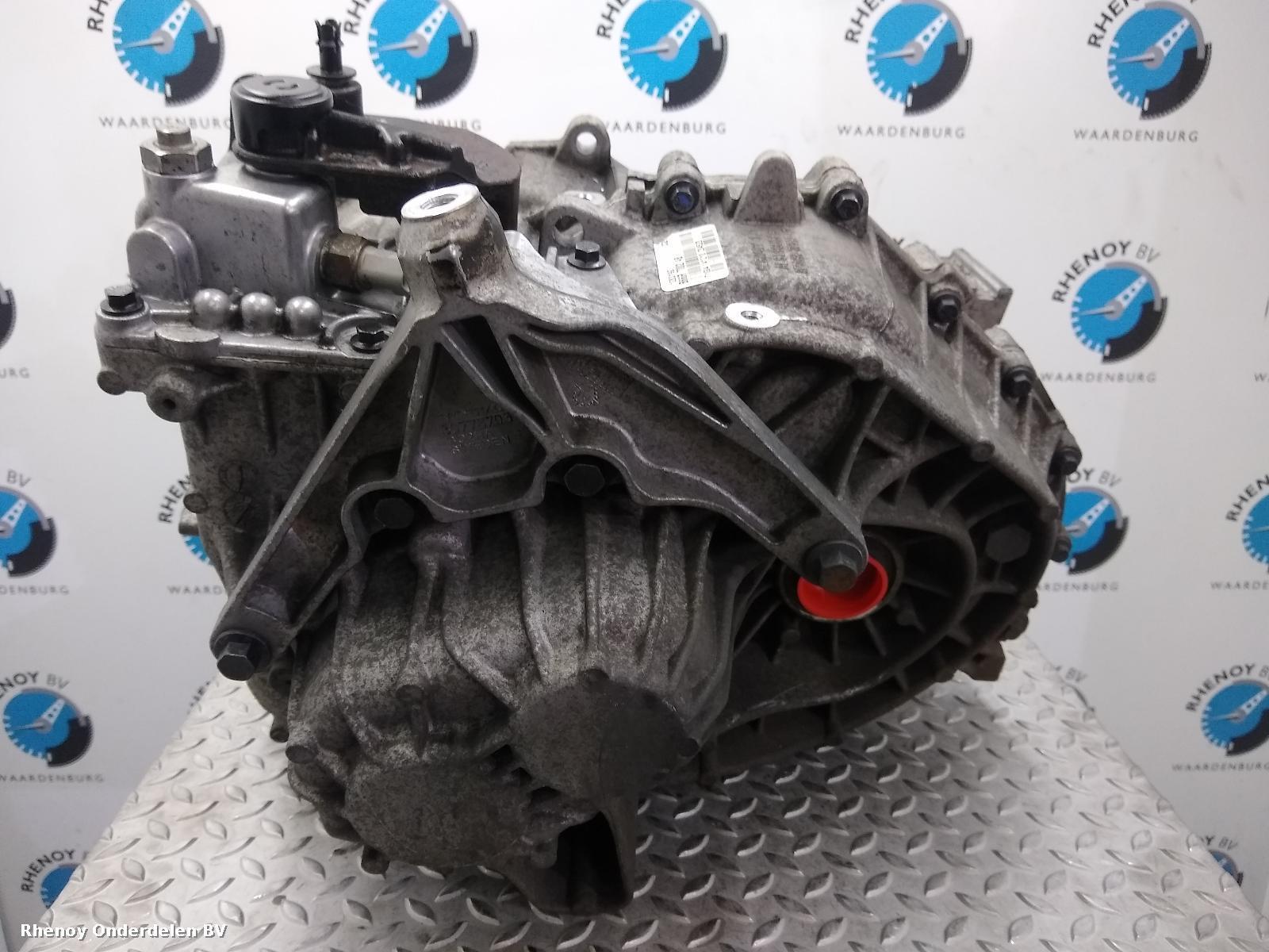 2012 VOLVO V50 TRANSMISSIE / VERSNELLINGSBAK View Auto part TRANSMISSIE / VERSNELLINGSBAK VOLVO V50 2012
