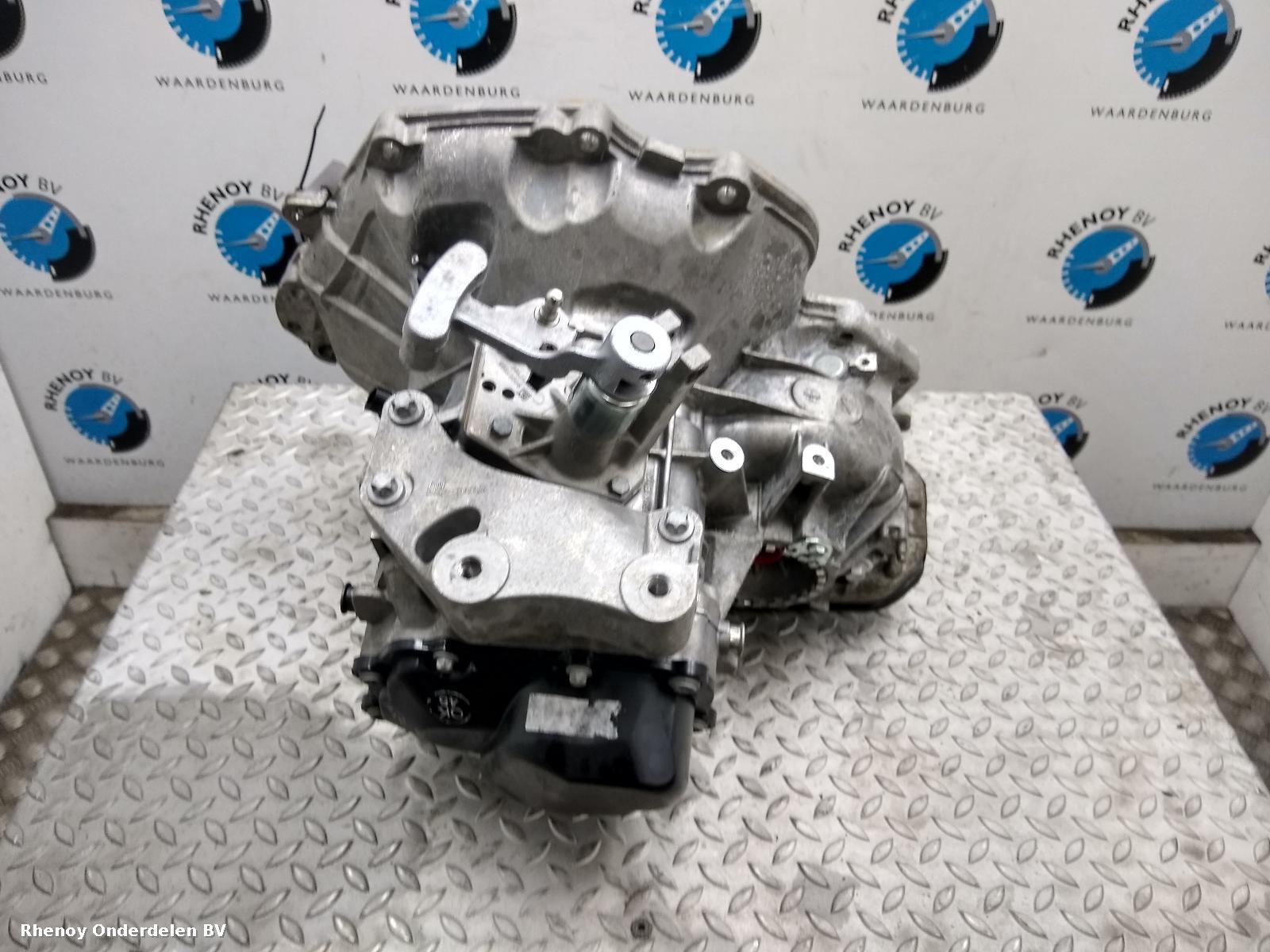 2019 OPEL / VAUXHALL CORSA TRANSMISSIE / VERSNELLINGSBAK View Auto part TRANSMISSIE / VERSNELLINGSBAK OPEL / VAUXHALL CORSA 2019