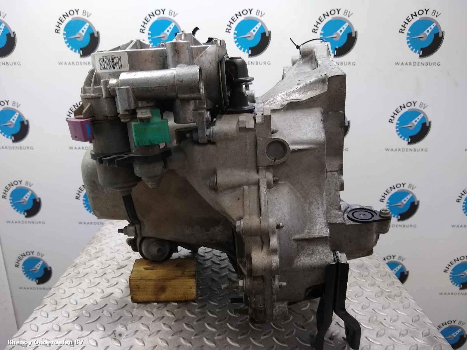 2016 PEUGEOT 208 TRANSMISSIE / VERSNELLINGSBAK View Auto part TRANSMISSIE / VERSNELLINGSBAK PEUGEOT 208 2016