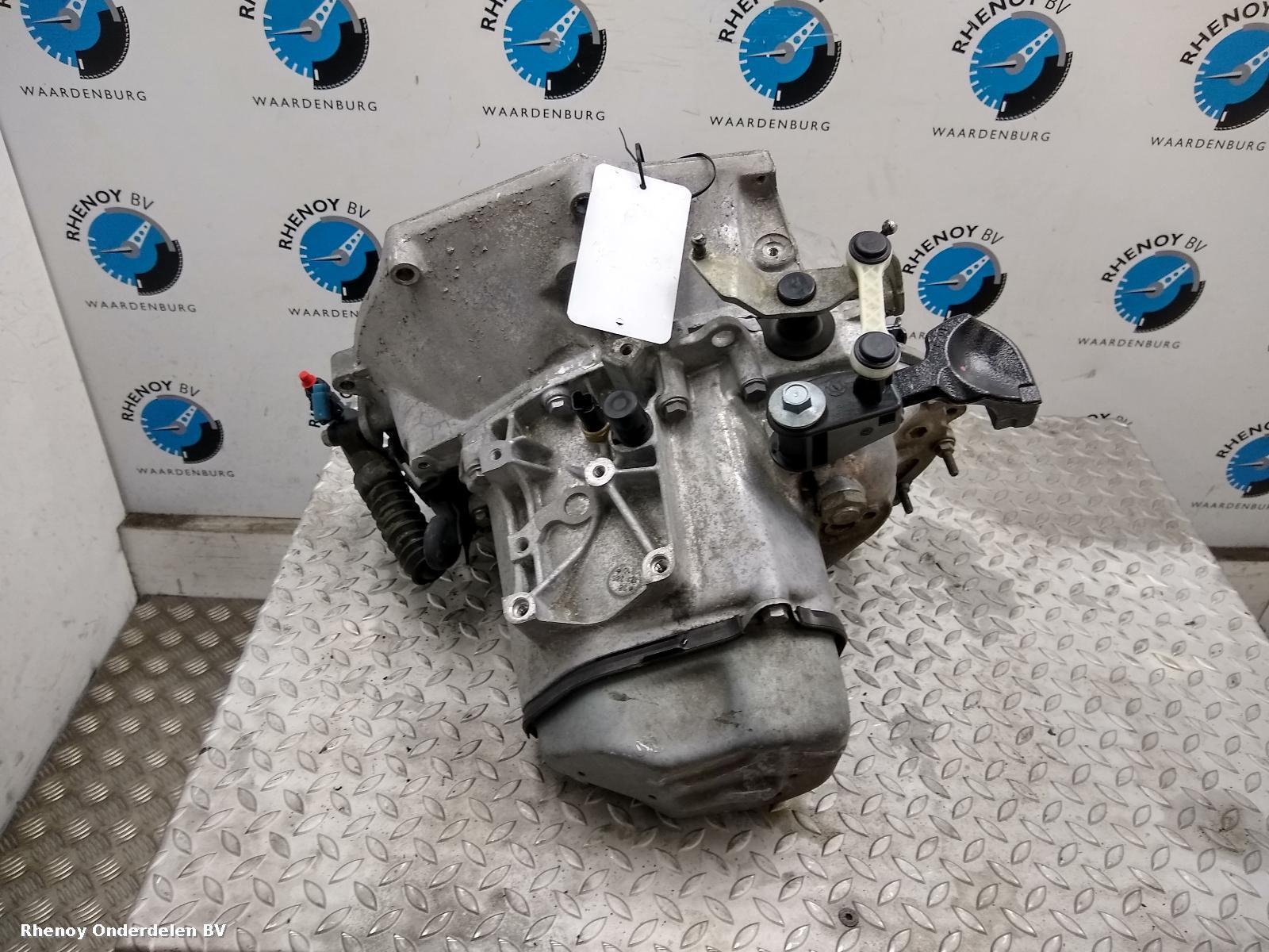2016 PEUGEOT 208 TRANSMISSIE / VERSNELLINGSBAK View Auto part TRANSMISSIE / VERSNELLINGSBAK PEUGEOT 208 2016