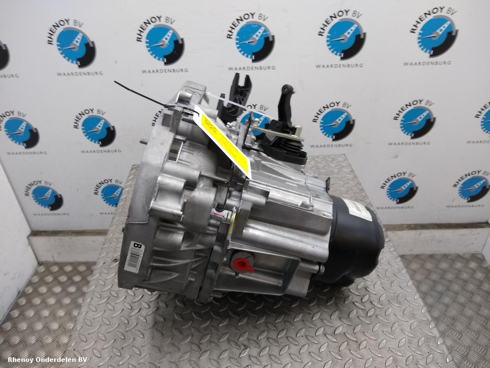 View Auto part TRANSMISSIE / VERSNELLINGSBAK RENAULT FLUENCE 2014