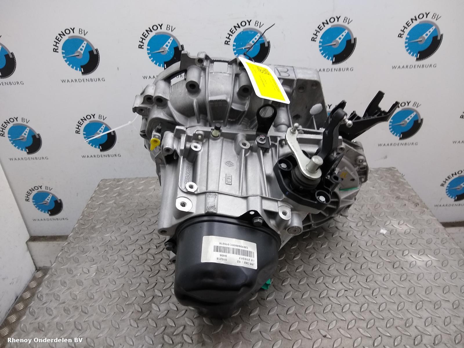2014 RENAULT FLUENCE Gearbox View Auto part Gearbox RENAULT FLUENCE 2014