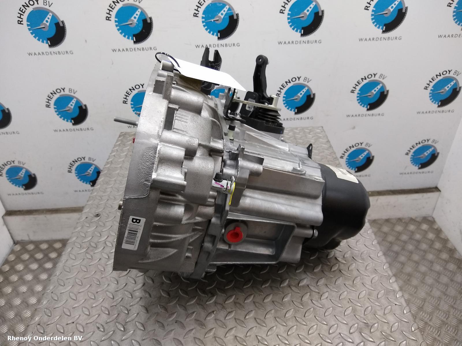 View Auto part TRANSMISSIE / VERSNELLINGSBAK RENAULT FLUENCE 2014
