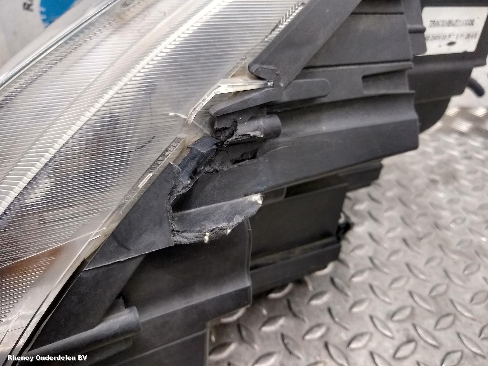 View Auto part KOPLAMP R ALFA ROMEO GIULIETTA 2010