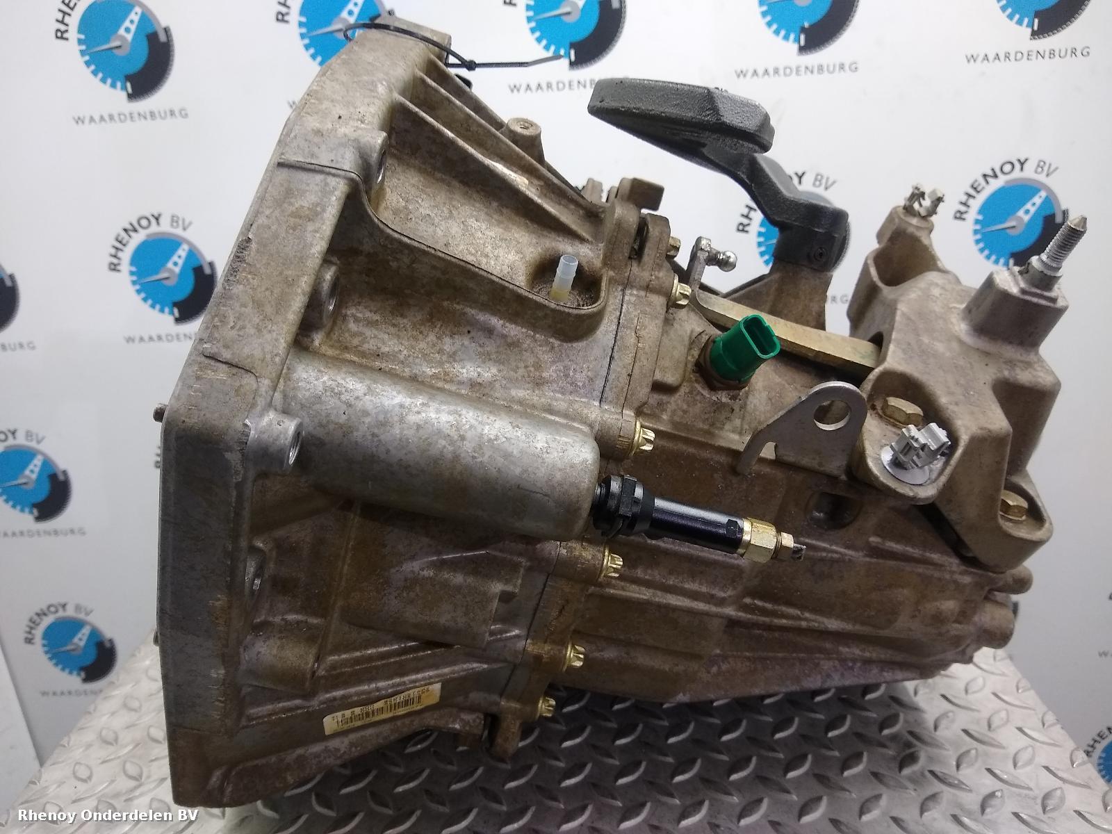 View Auto part TRANSMISSIE / VERSNELLINGSBAK DACIA DUSTER 2011