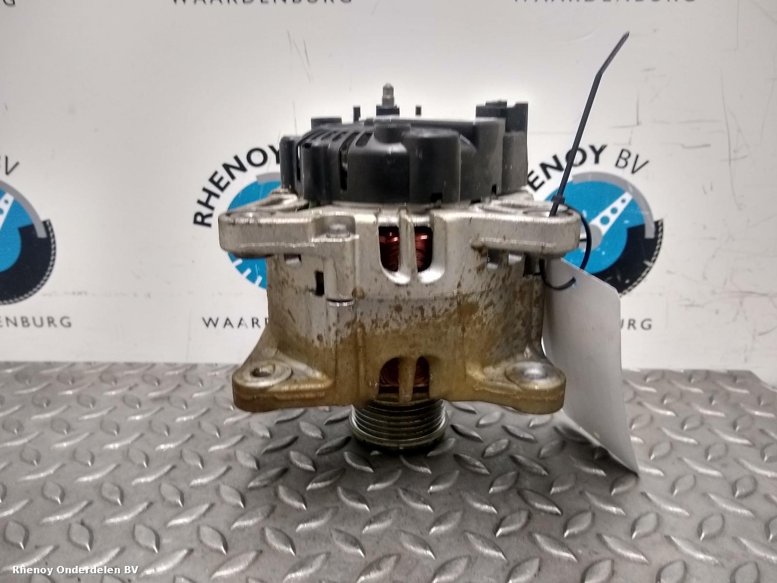 Bekijk Auto-onderdeel DYNAMO DACIA DUSTER 2011