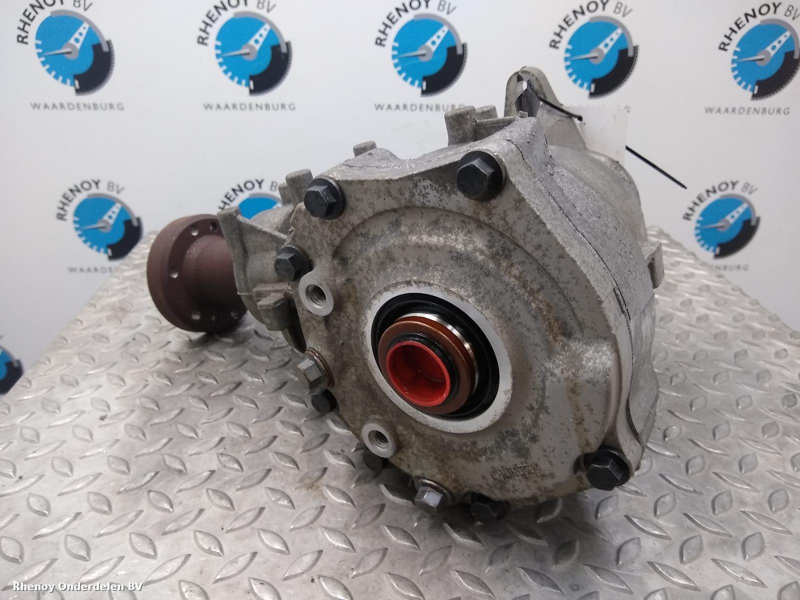 View Auto part TUSSENBAK LAND ROVER RANGE ROVER EVOQUE 2018