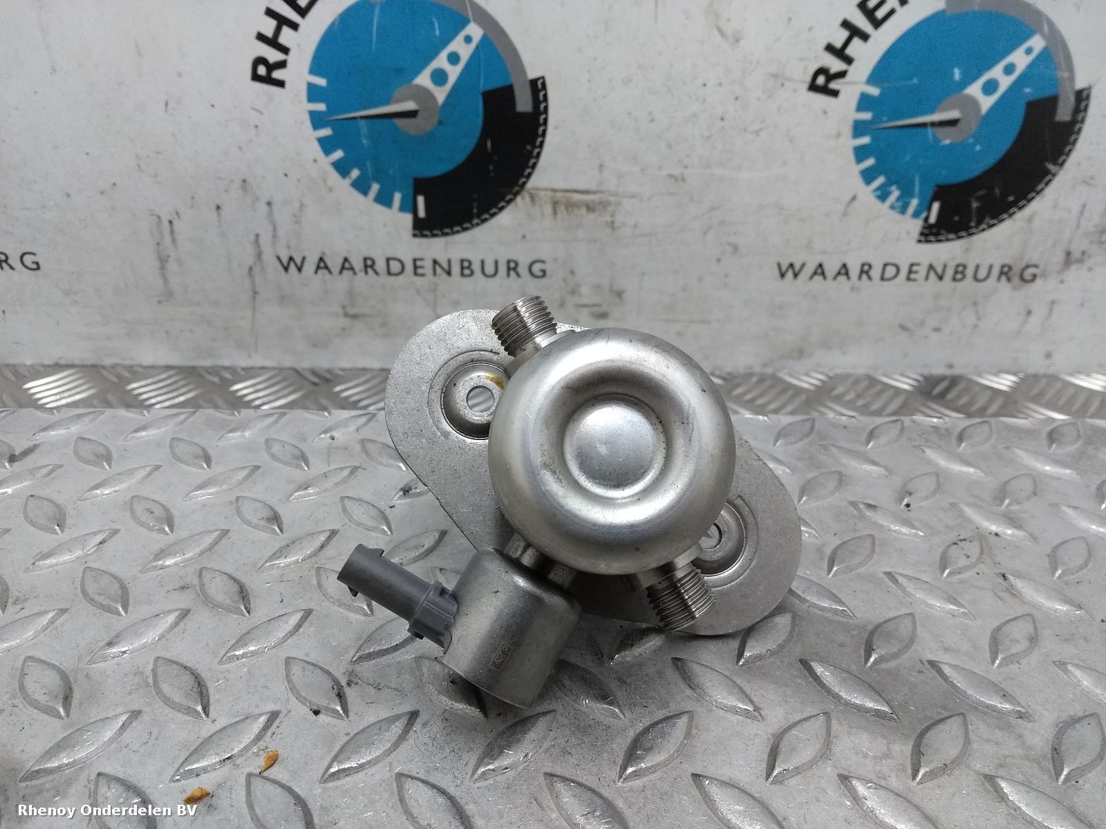 View Auto part BRANDSTOF POMP VOOR DE INJECTOR BMW 2 SERIES TOURER 2015