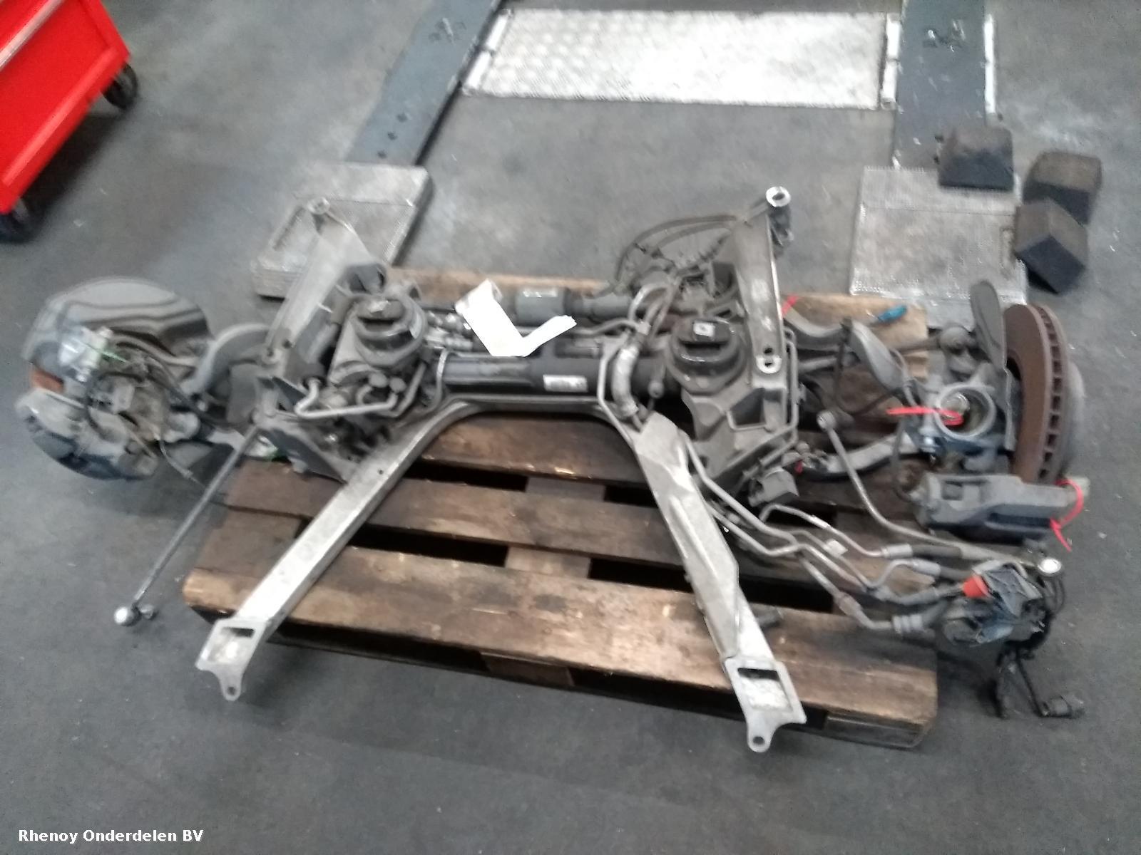 View Auto part RF Lower Control Arm BMW 7 SERIES 2005