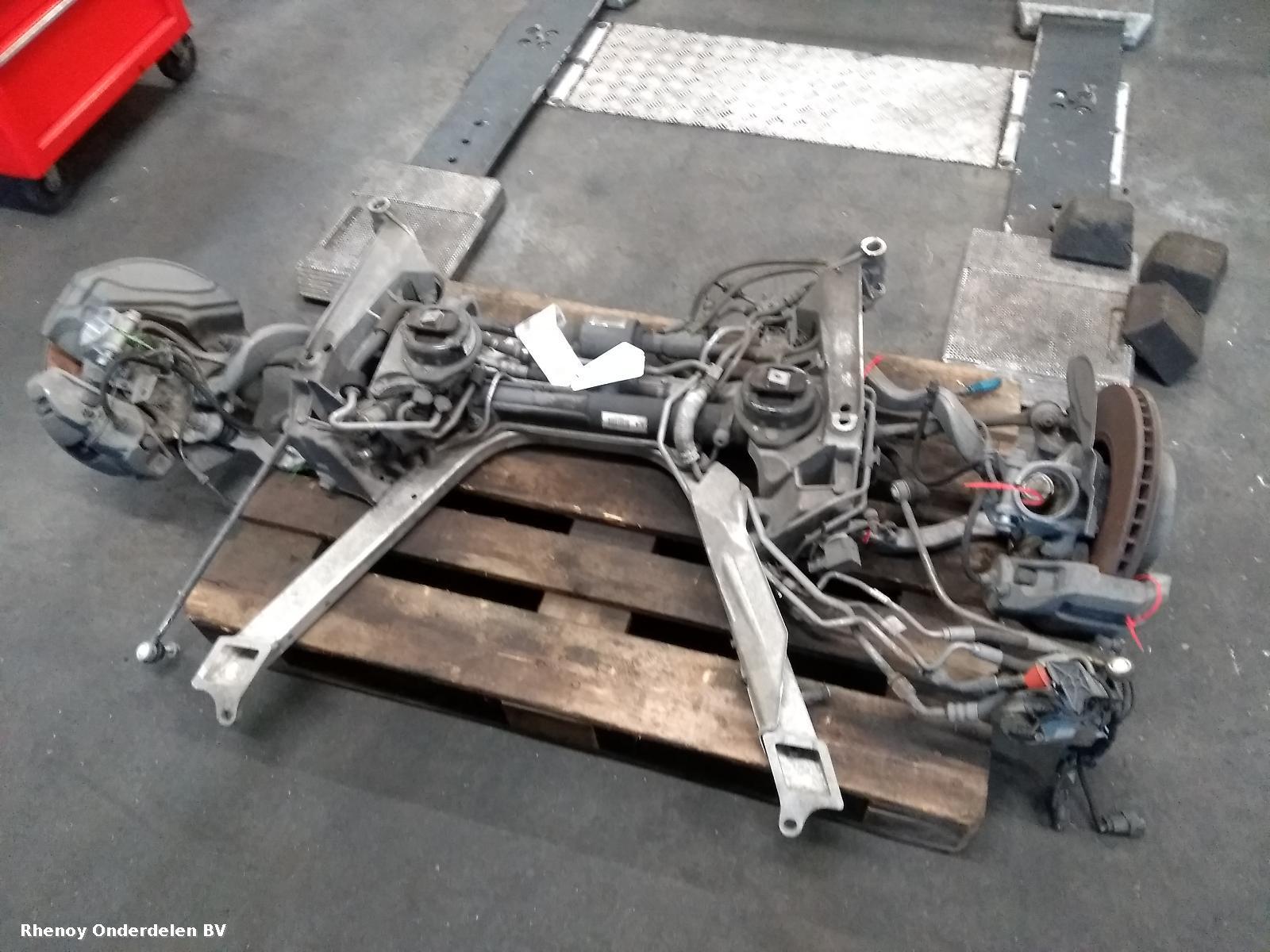 Bekijk Auto-onderdeel FUSEE LV BMW 7 SERIES 2005