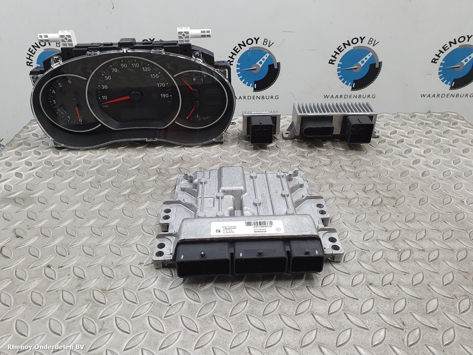 Bekijk Auto-onderdeel COMPUTER ECU RENAULT KANGOO 2020
