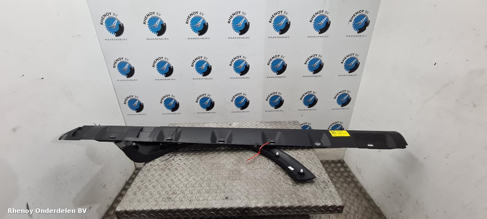 Bekijk Auto-onderdeel SPOILER / SKIRT ZIJKANT DACIA SANDERO STEPWAY 2019