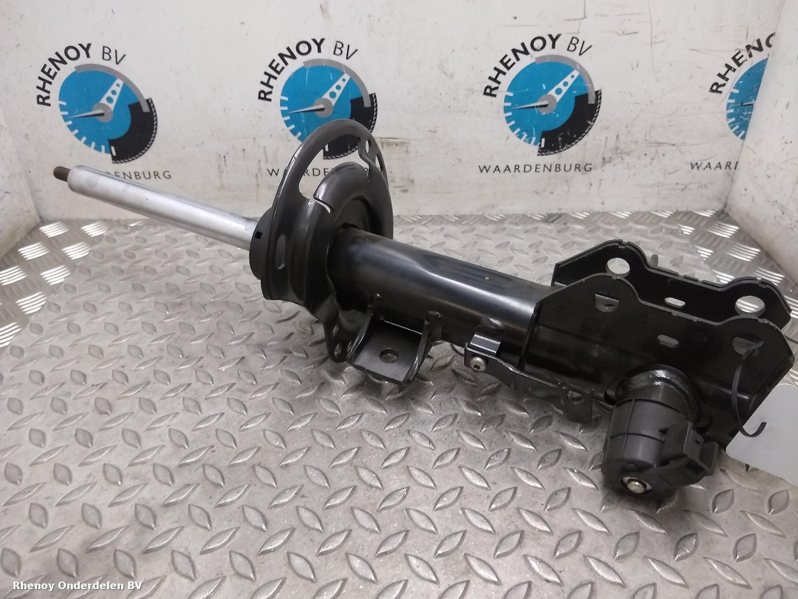 Bekijk Auto-onderdeel VEERPOOT / SCHOKBREKER RV FORD FOCUS 2019
