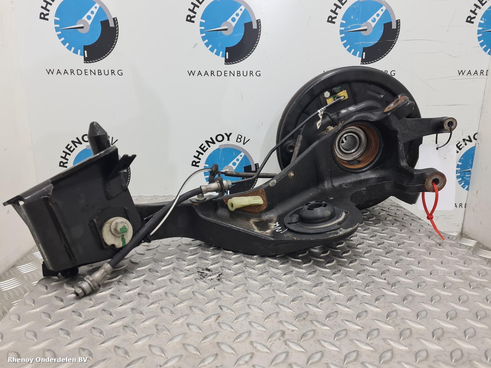View Auto part DRAAGARM ONDER RA FORD ECOSPORT 2018