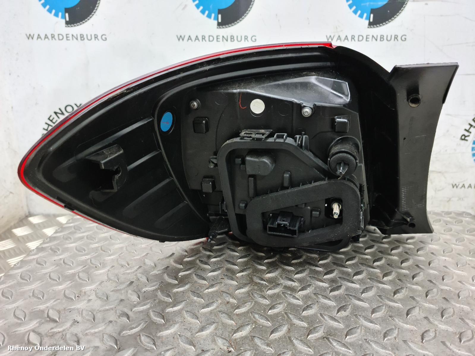 View Auto part ACHTERLICHT R DACIA SANDERO STEPWAY 2019