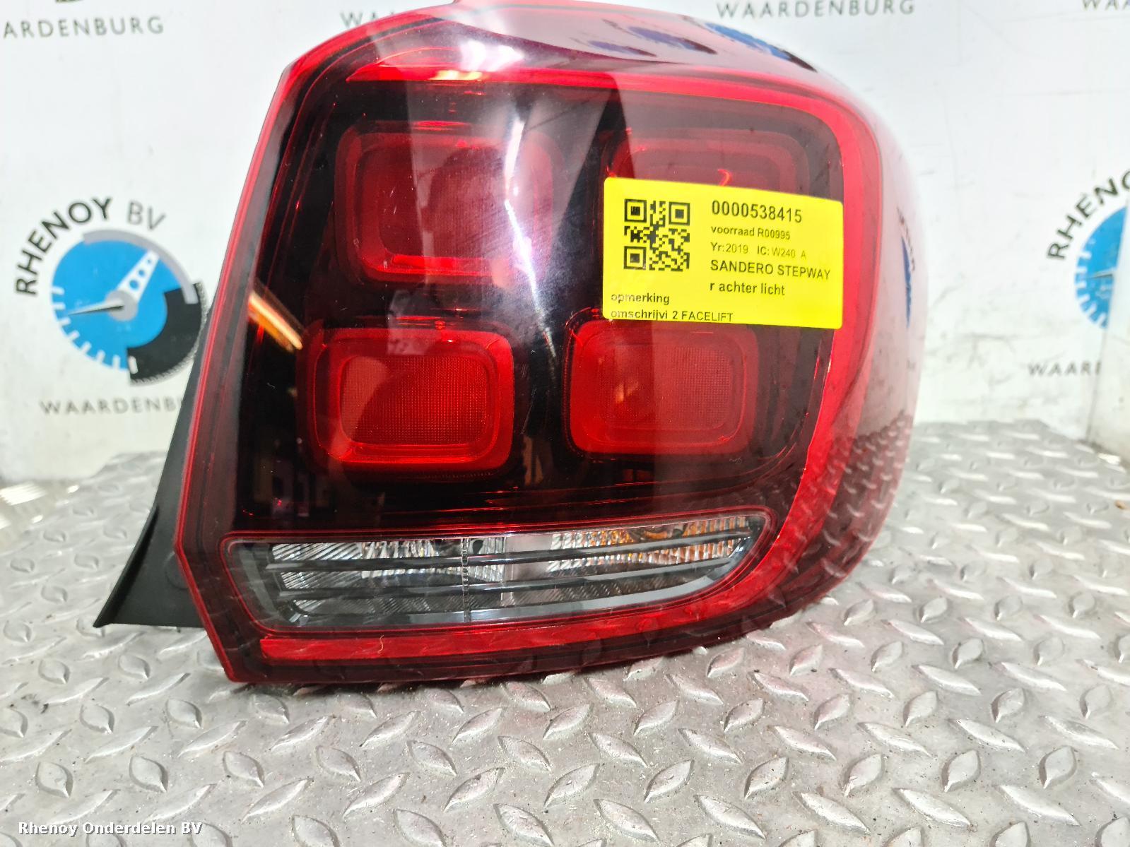 Bekijk Auto-onderdeel ACHTERLICHT R DACIA SANDERO STEPWAY 2019