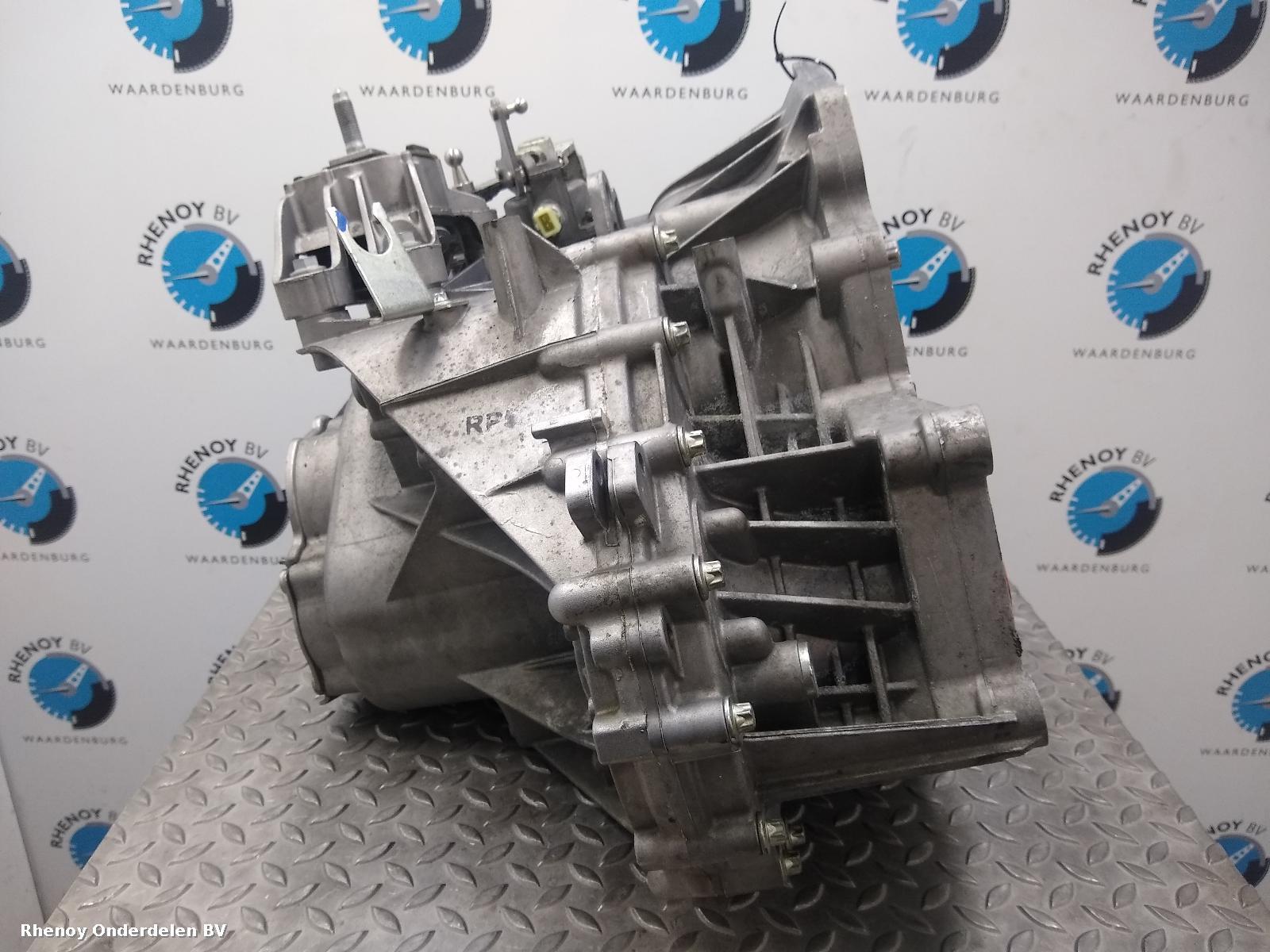 View Auto part TRANSMISSIE / VERSNELLINGSBAK MINI (BMW) COUNTRYMAN 2014