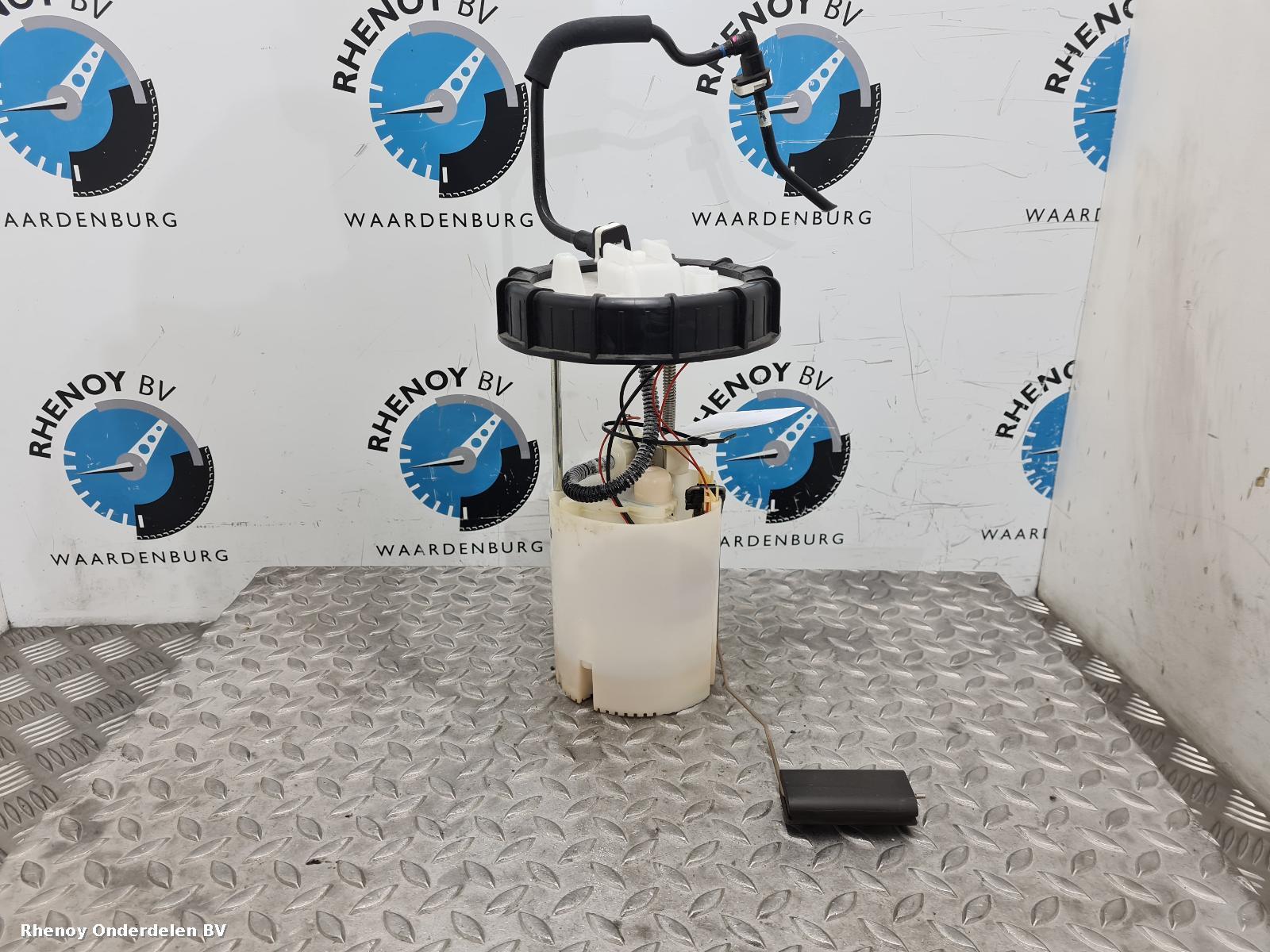 Bekijk Auto-onderdeel BRANDSTOF POMP (IN TANK)  FORD KUGA 2016