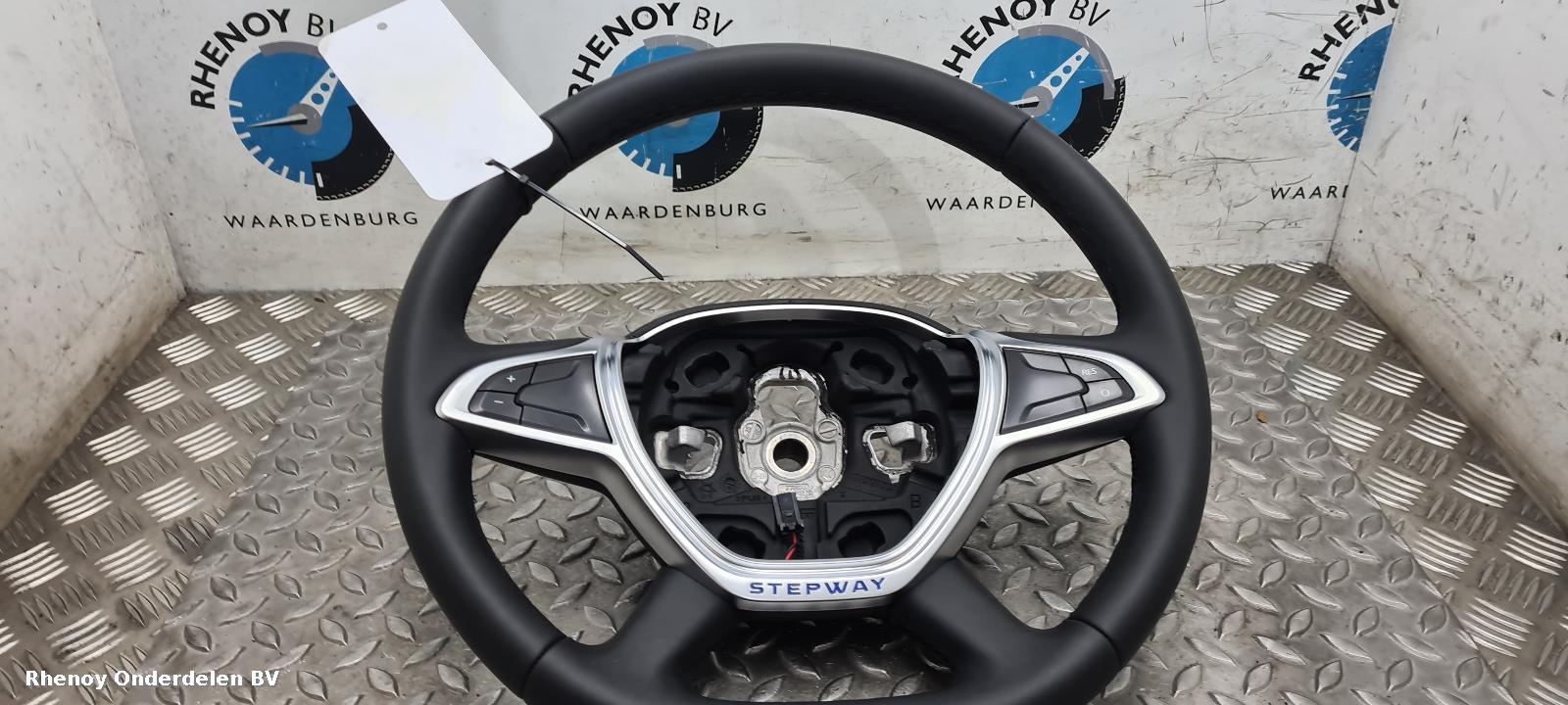 Bekijk Auto-onderdeel STUURWIEL DACIA SANDERO STEPWAY 2019
