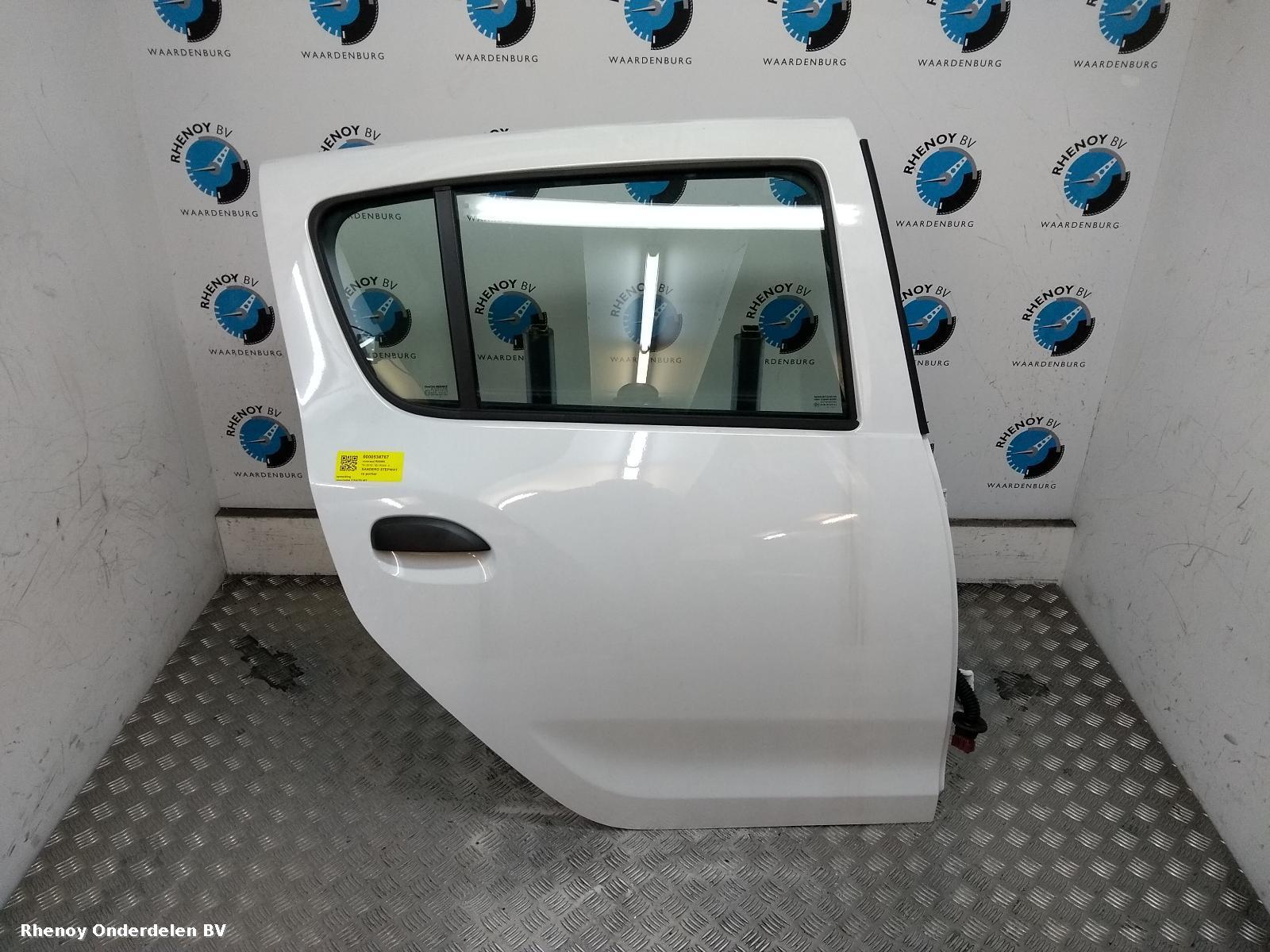 Bekijk Auto-onderdeel PORTIER RA  DACIA SANDERO STEPWAY 2019