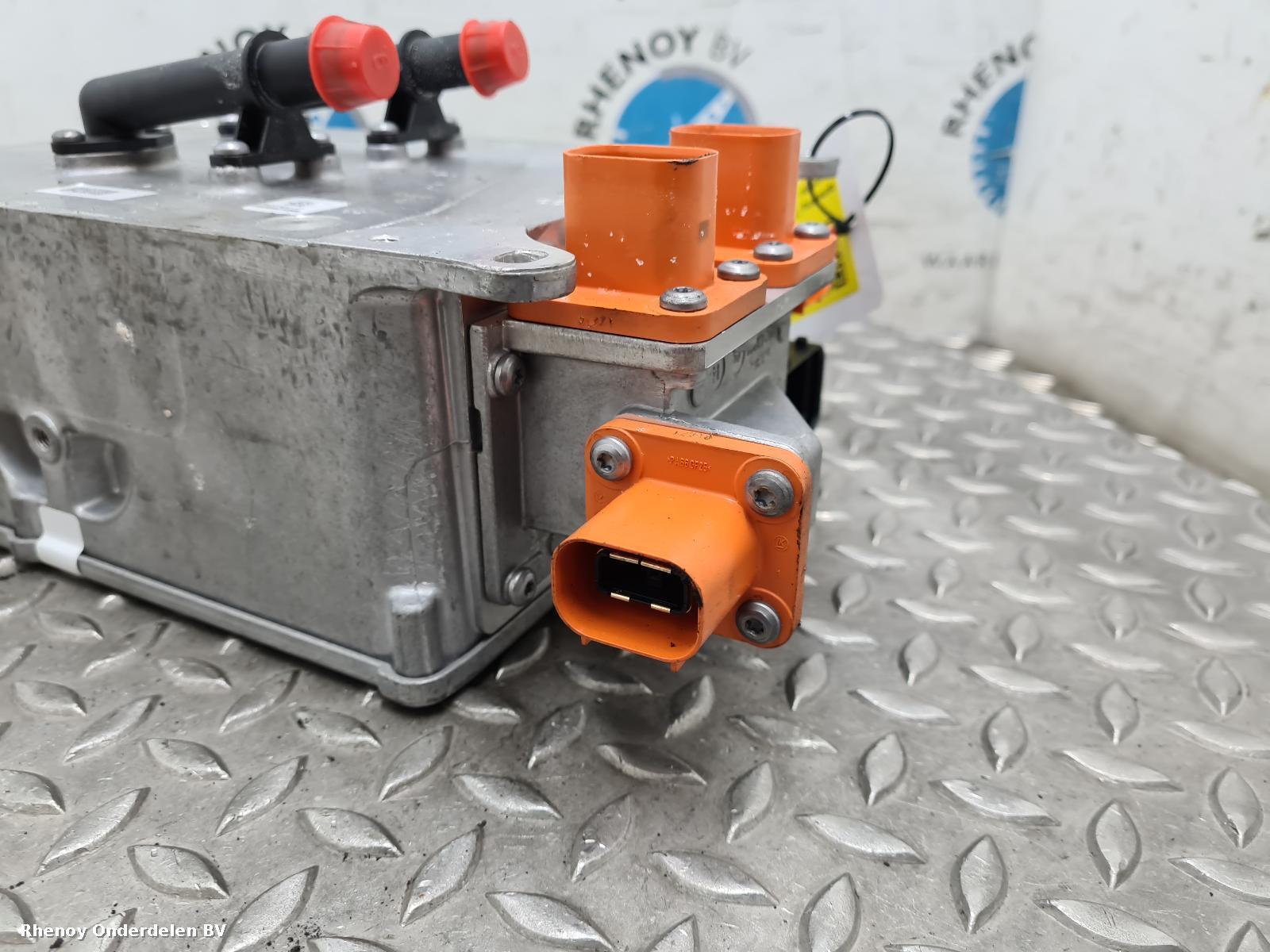View Auto part EV / HYBRIDE ELEKTRONISCHE OMVORMER VOLKSWAGEN GOLF 2018