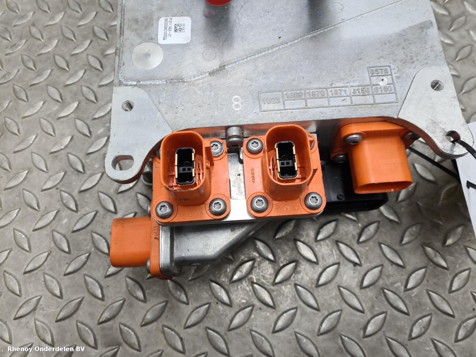 View Auto part EV / HYBRIDE ELEKTRONISCHE OMVORMER VOLKSWAGEN GOLF 2018