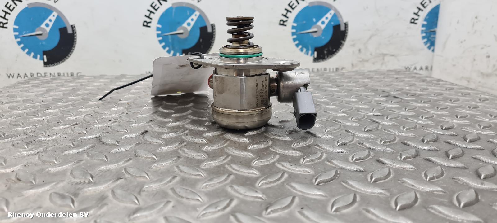 View Auto part BRANDSTOF POMP VOOR DE INJECTOR MERCEDES A CLASS 2015