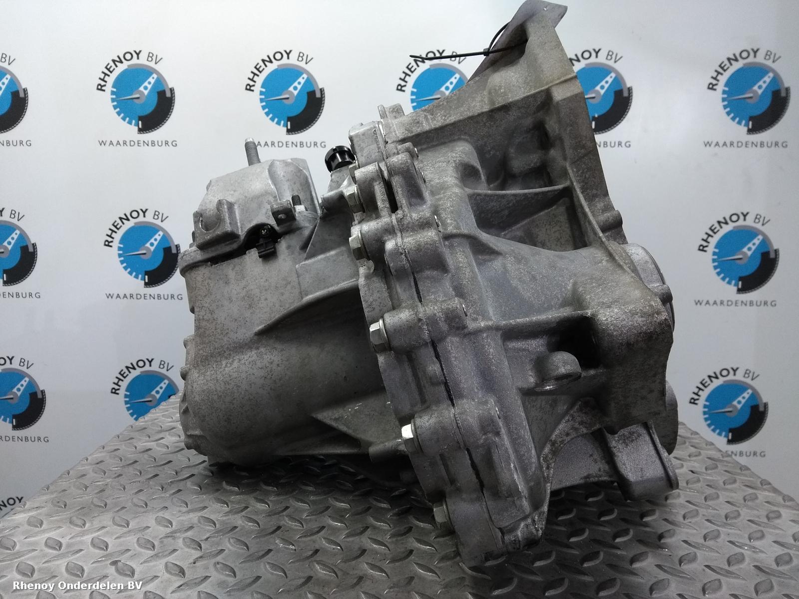View Auto part TRANSMISSIE / VERSNELLINGSBAK FORD FIESTA 2017